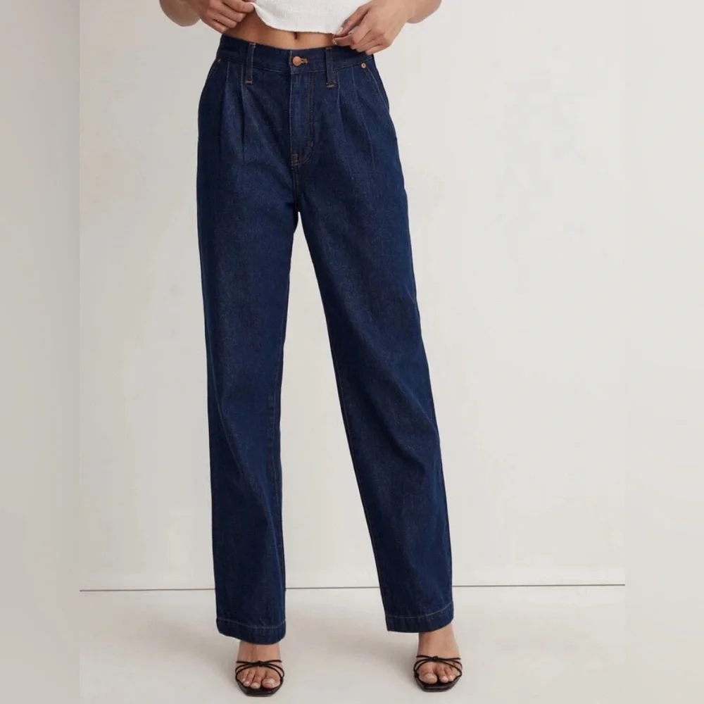 Madewell Baggy Straight Dark Wash Trouser Style Jeans in Woodham Wash Size: 26